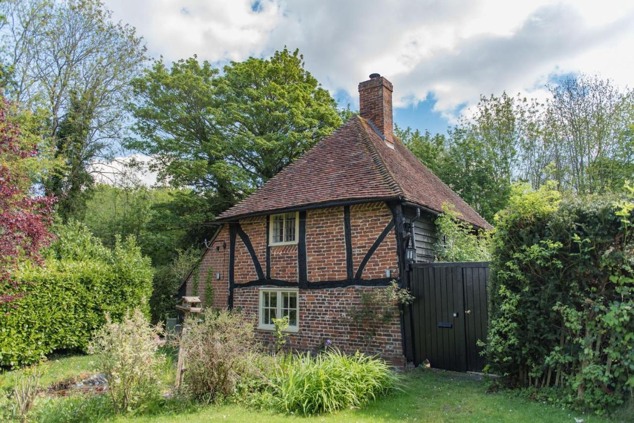 Walnut Tree Cottage By Bloom Stays Faversham Exterior photo